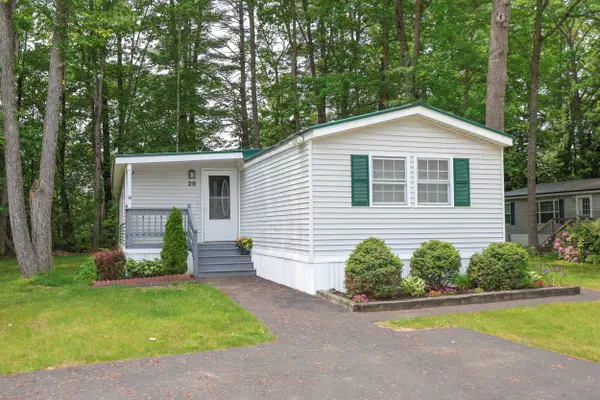 25 Cheryl DR, Concord, NH 03303