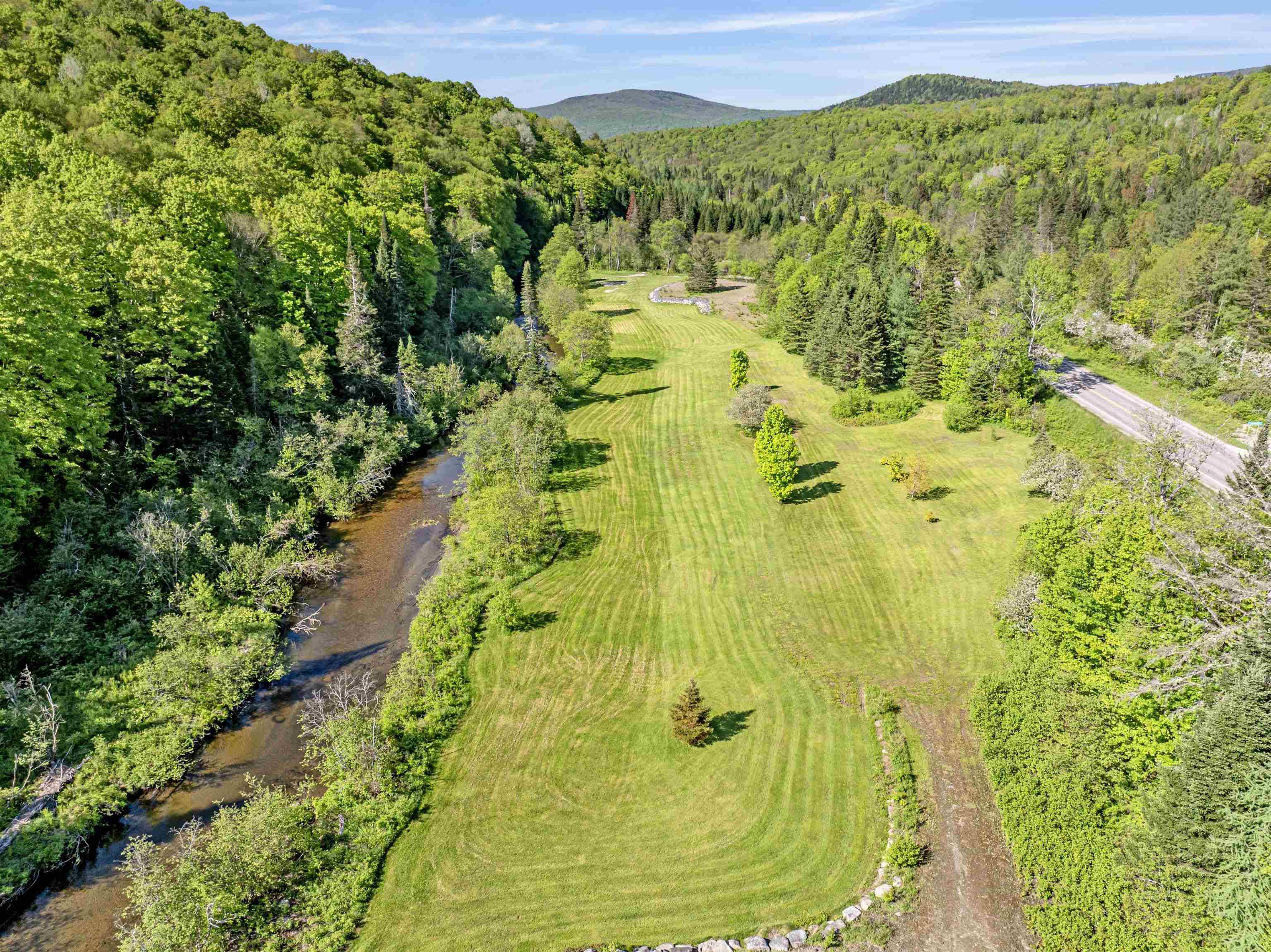Newark, VT 05871,223 Island Pond RD
