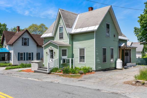 89 Summer ST, Claremont, NH 03743