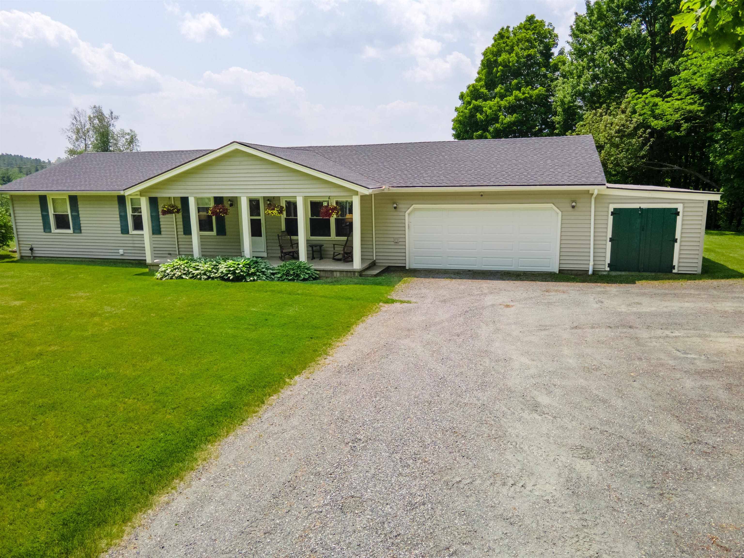 Cornish, NH 03745,402 East RD
