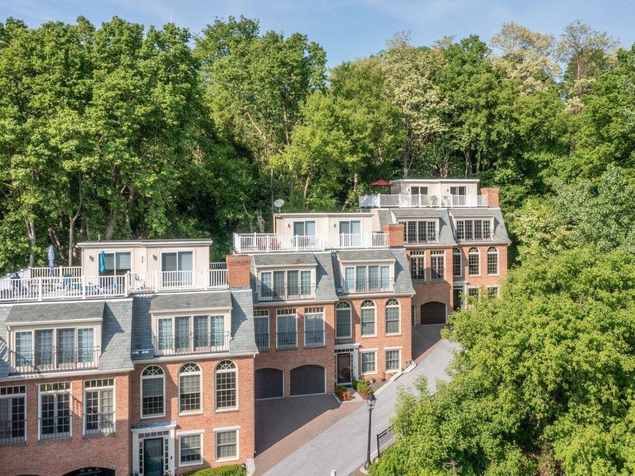 200 Lake ST #16, Burlington, VT 05401