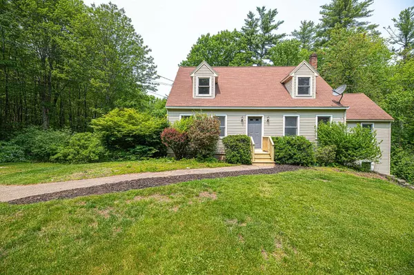 20 Locke Hill LN, Barrington, NH 03825