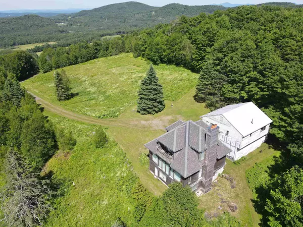Albany, VT 05845,968 Centebar RD