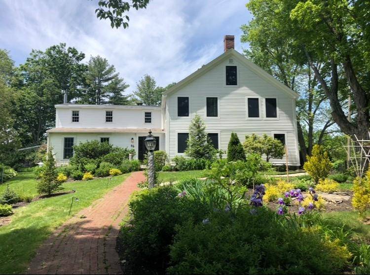 Stratham, NH 03885,85 College RD