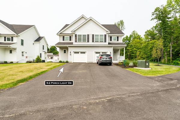 9-2 Porch Light DR #UNIT 2, Dover, NH 03820