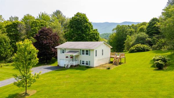 51 Vista DR, Waterbury, VT 05677