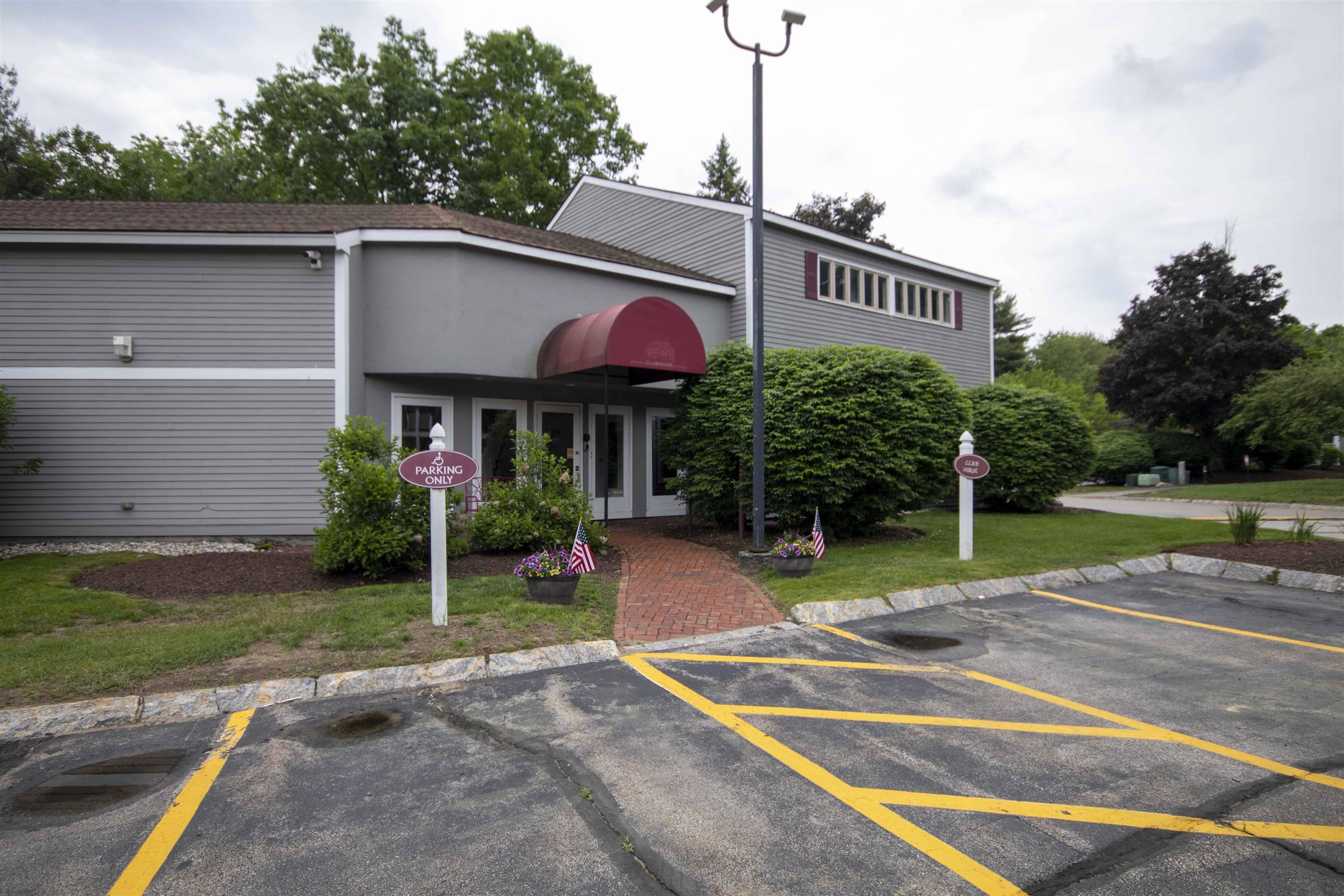 Concord, NH 03303,120 Fisherville RD #121