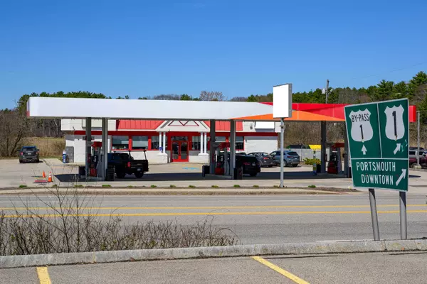 Portsmouth, NH 03801,800 Lafayette RD