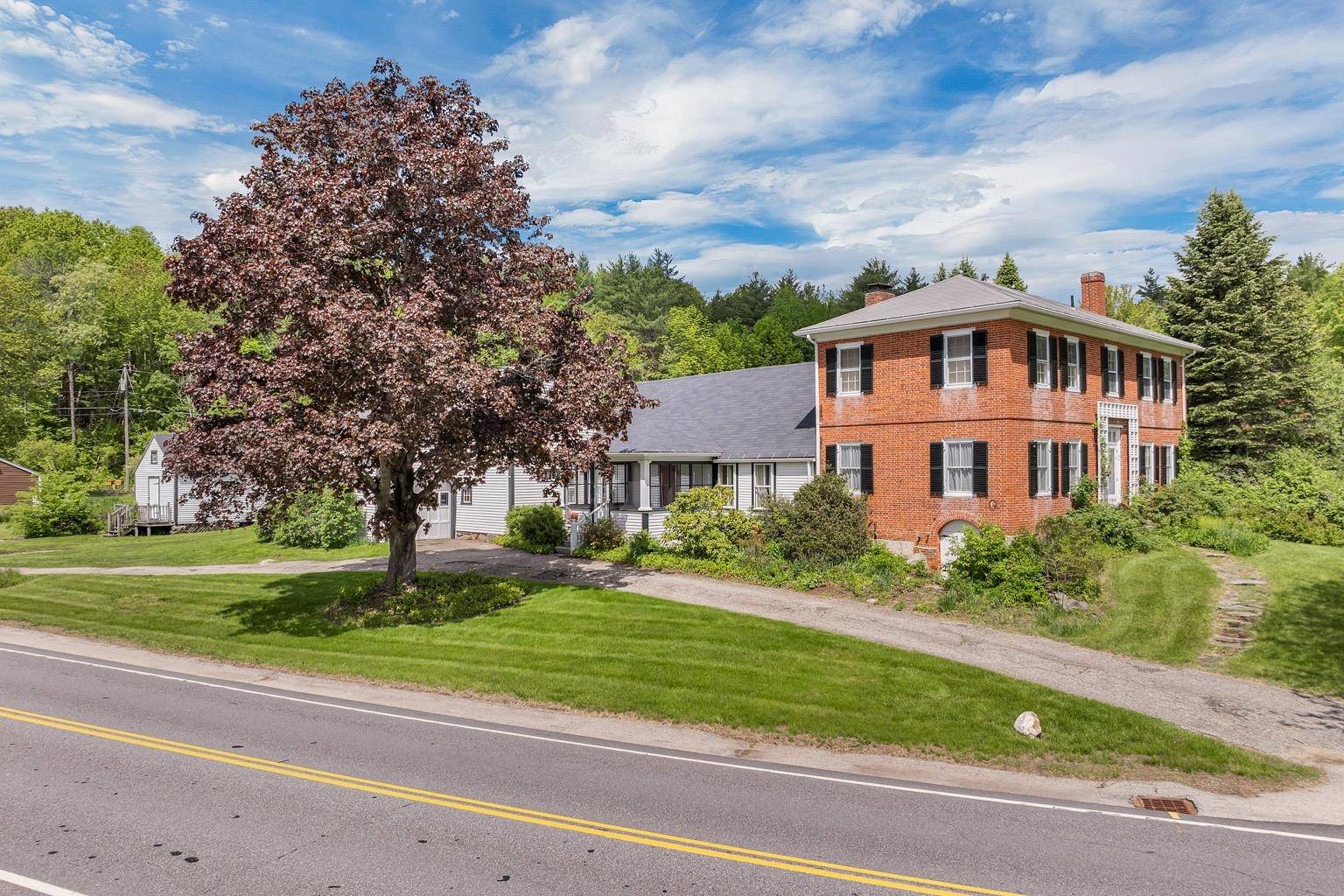 1519 New Boston RD, Francestown, NH 03043