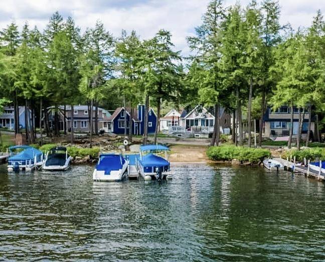 Meredith, NH 03253,8 Summerside DR #8