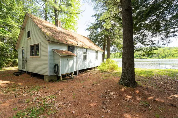 Meredith, NH 03253,31 Sherene Orchard RD