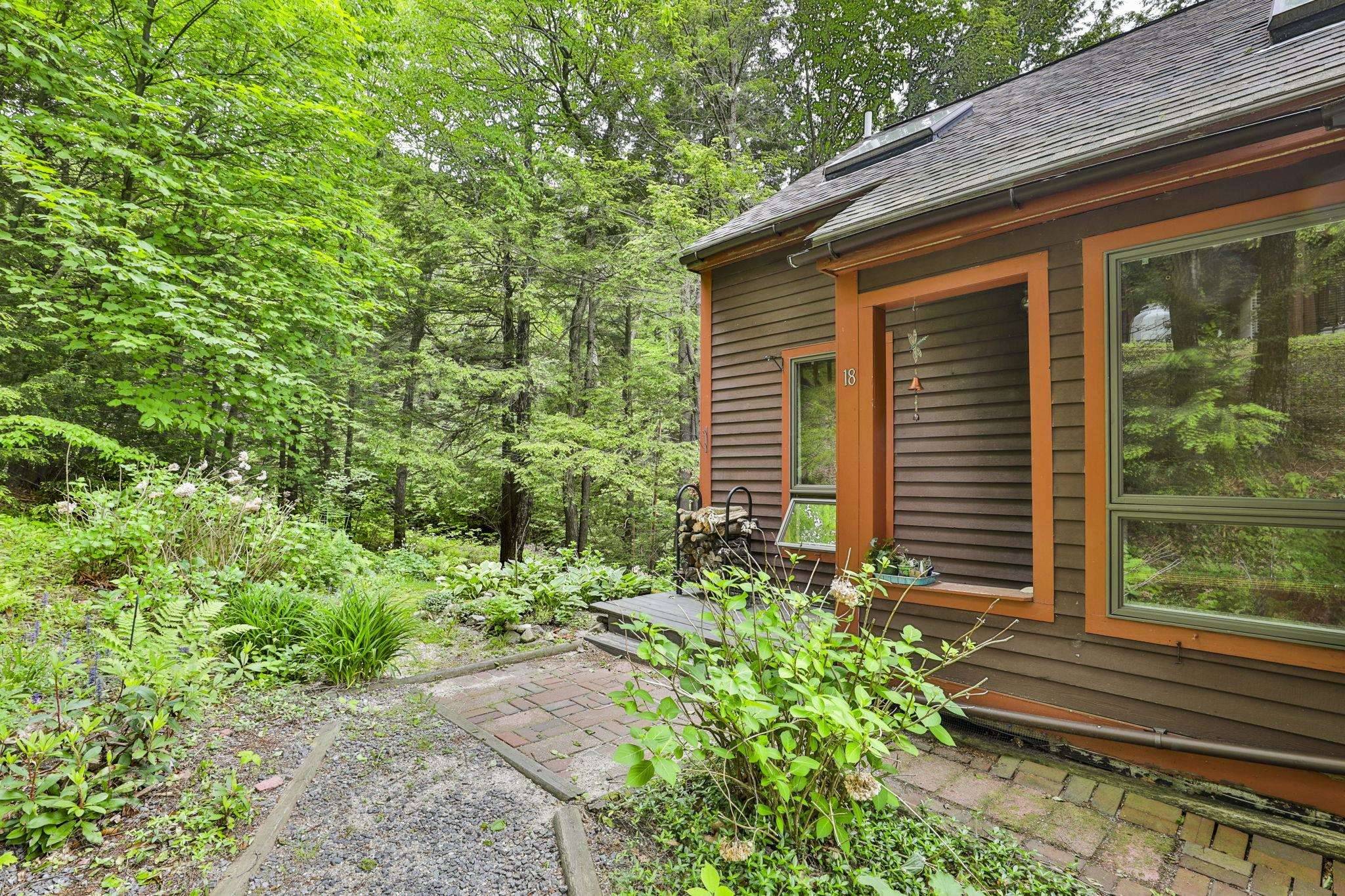Francestown, NH 03043,47 Trailside LN #18