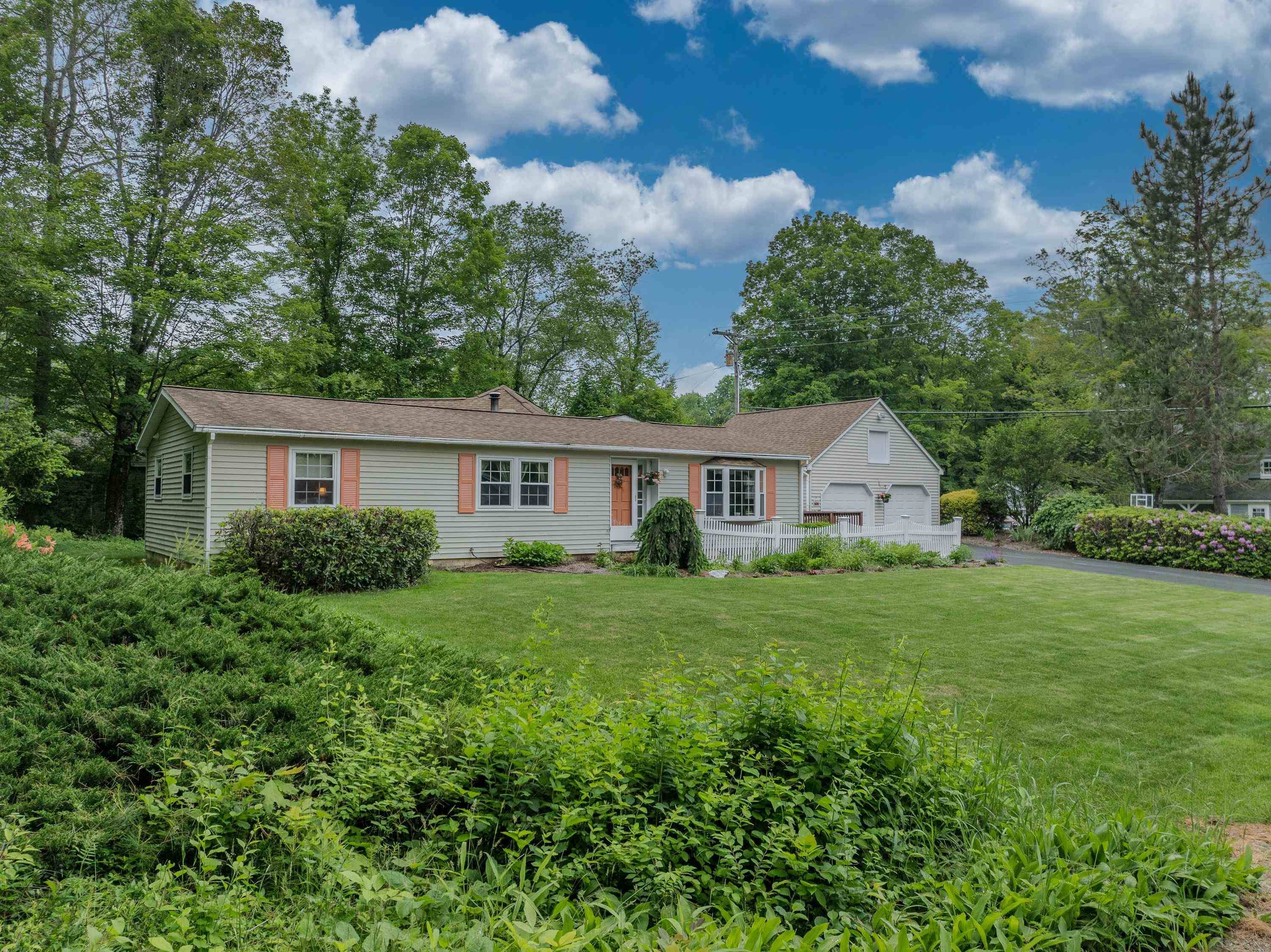 9 Smith AVE, Plymouth, NH 03264