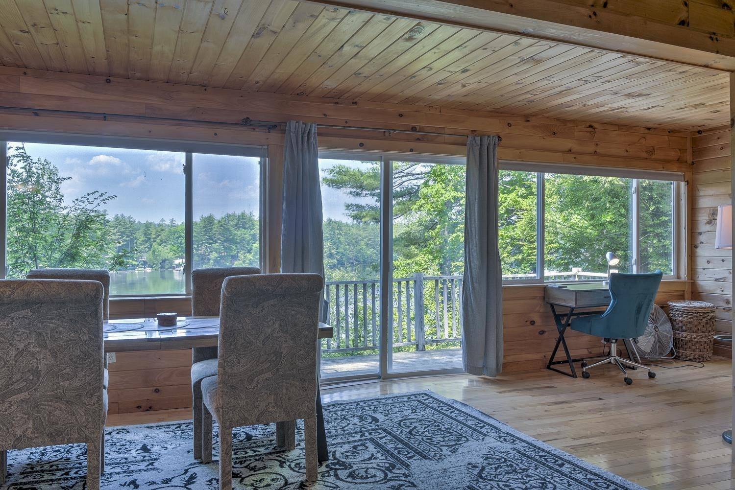 25 Headlands RD, Winchester, NH 03470