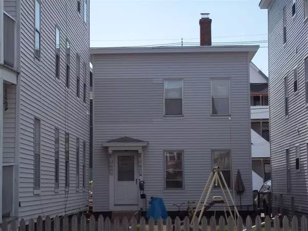 231 Spruce ST, Manchester, NH 03103