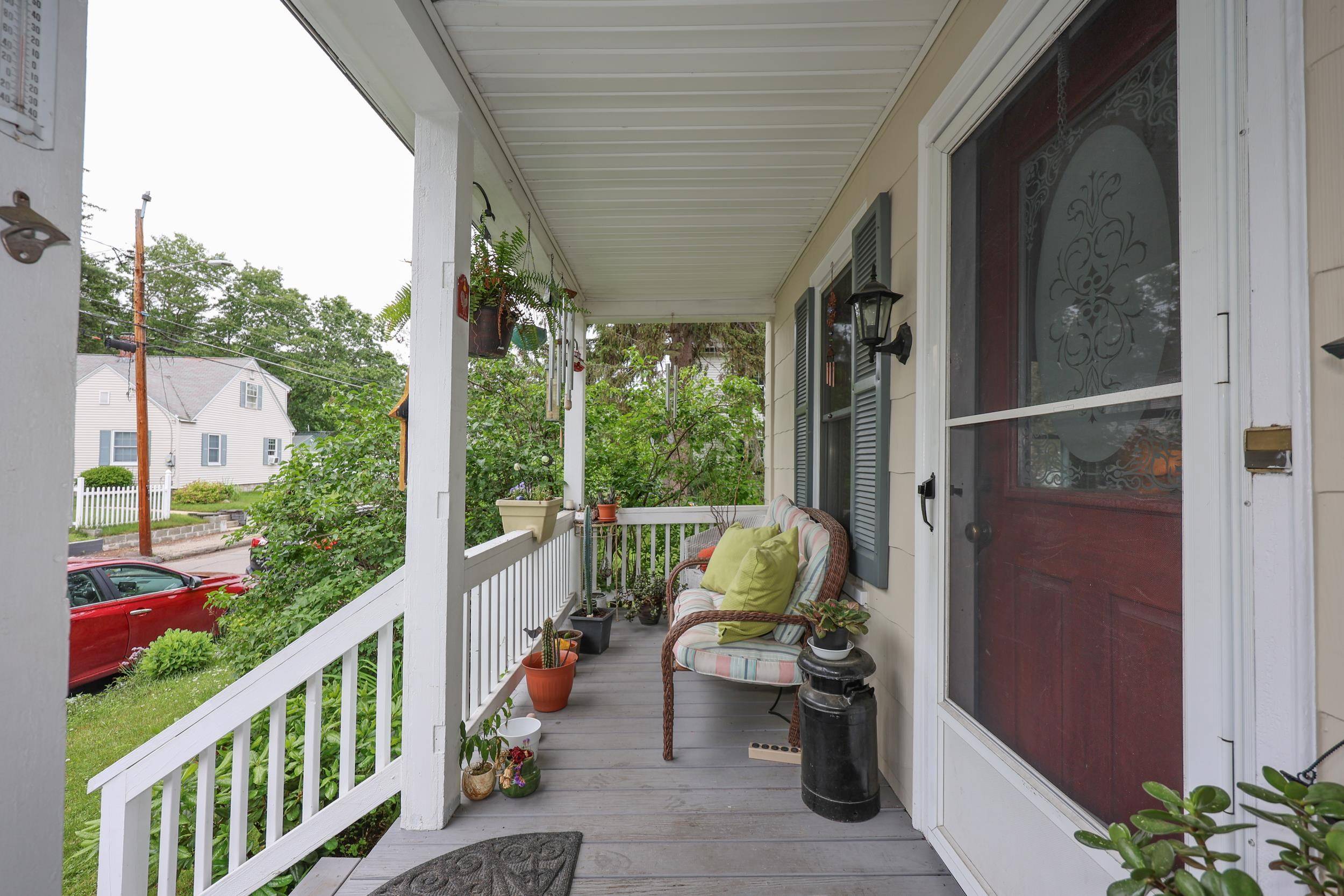 Manchester, NH 03102,164 Rochelle AVE