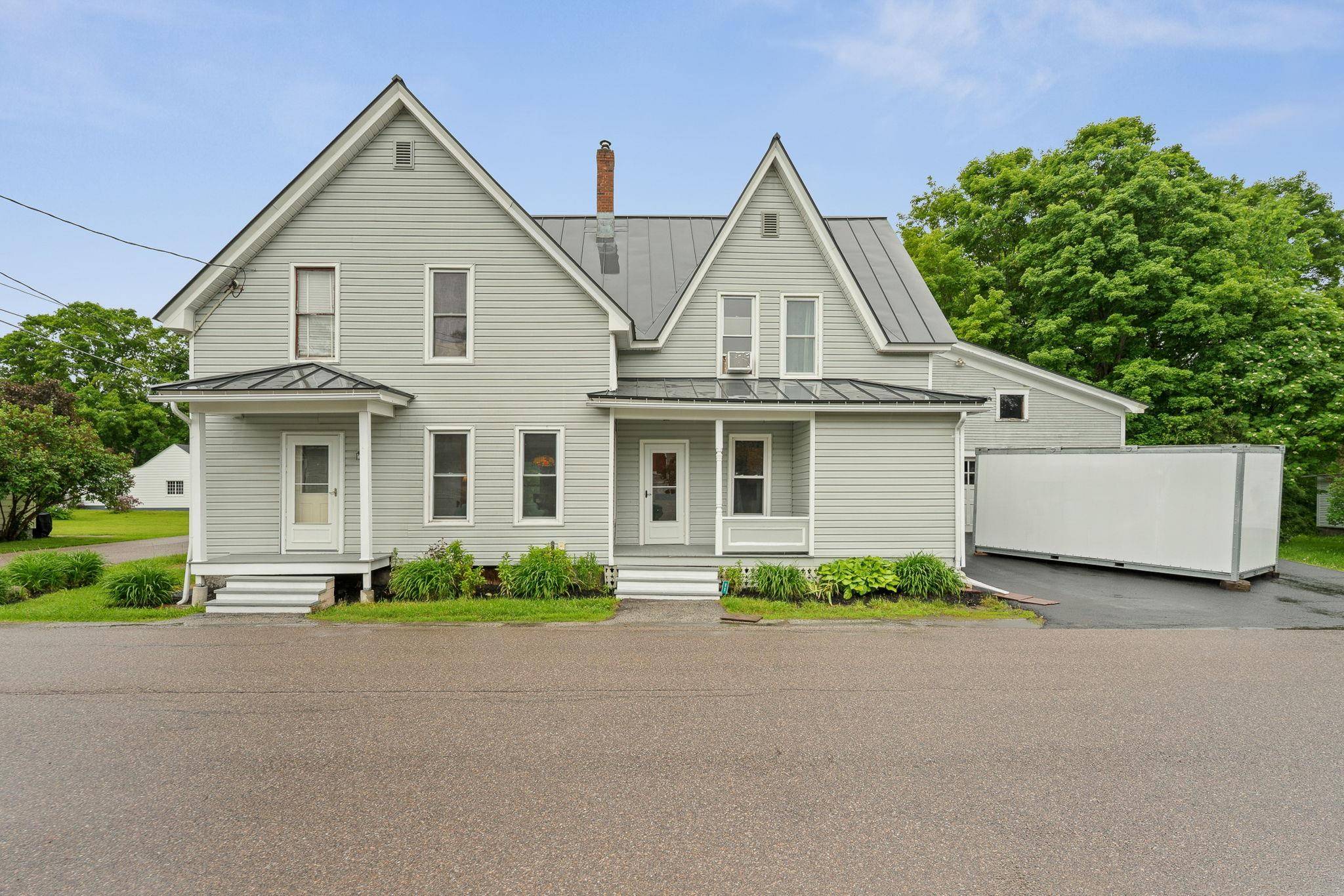 11 Summer ST, Barre Town, VT 05649
