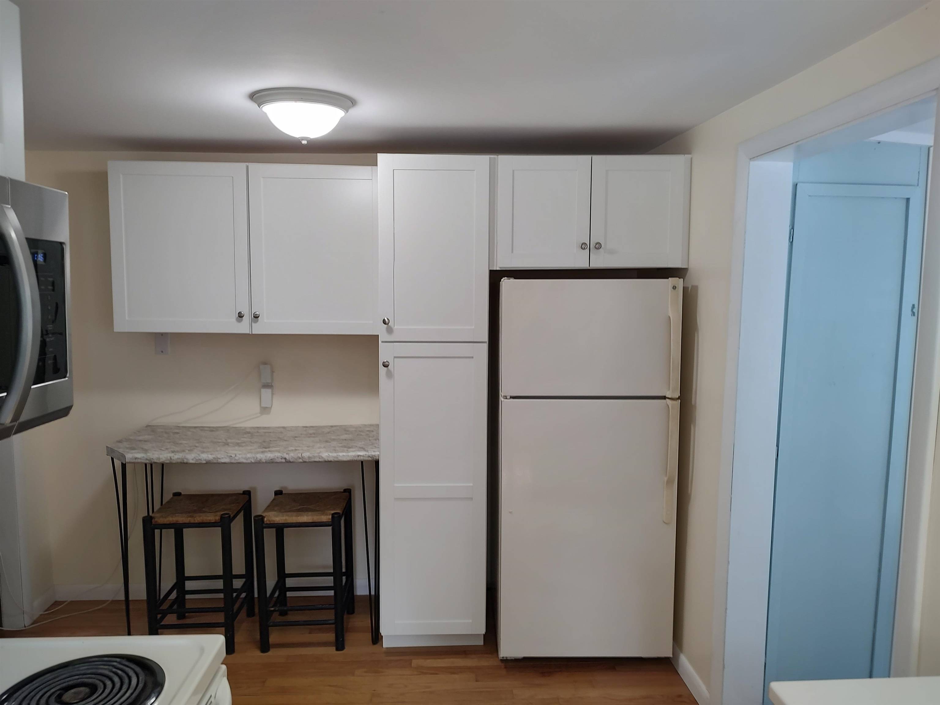 South Burlington, VT 05403,43 Meadow RD