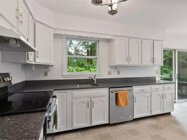 South Burlington, VT 05403,7 Prouty Pkwy