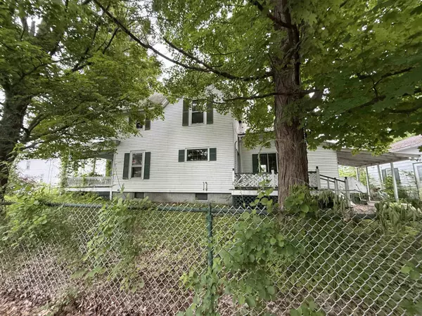 Bennington, VT 05201,115 River ST