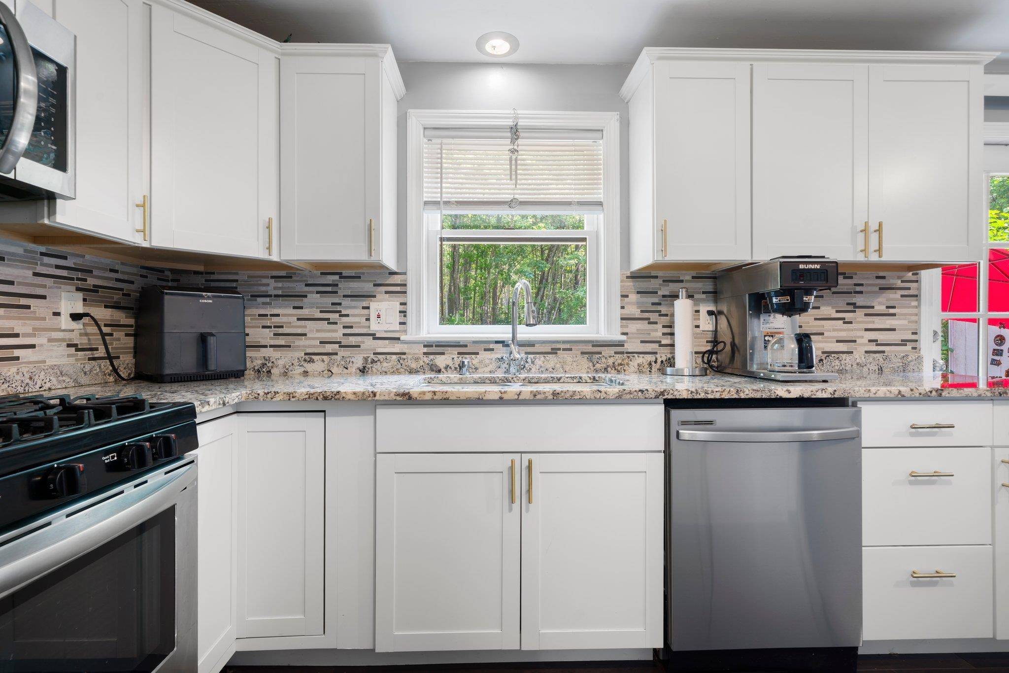 Hudson, NH 03051,12 Lenny LN #A