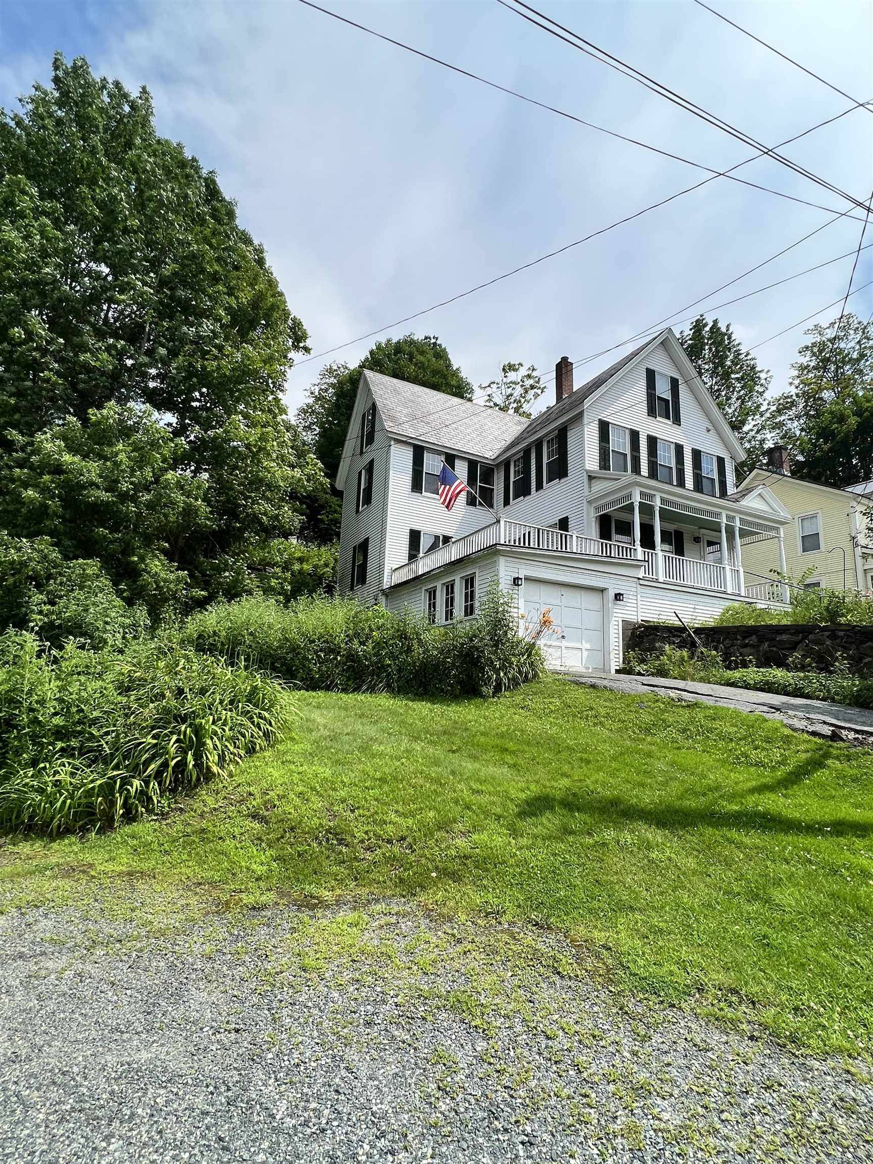 Woodstock, VT 05091,2 High ST