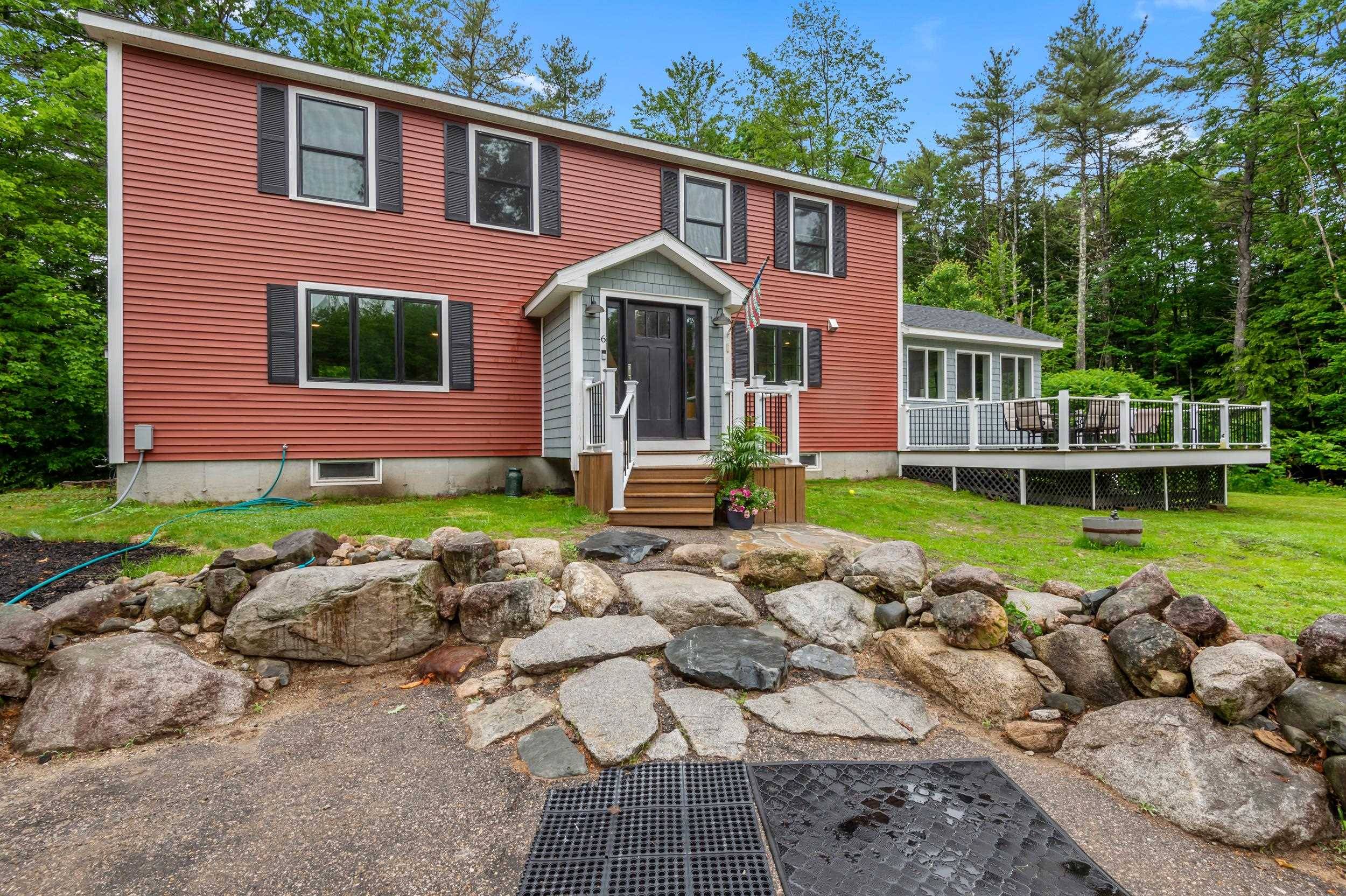 Ossipee, NH 03864,6 Rainbow DR