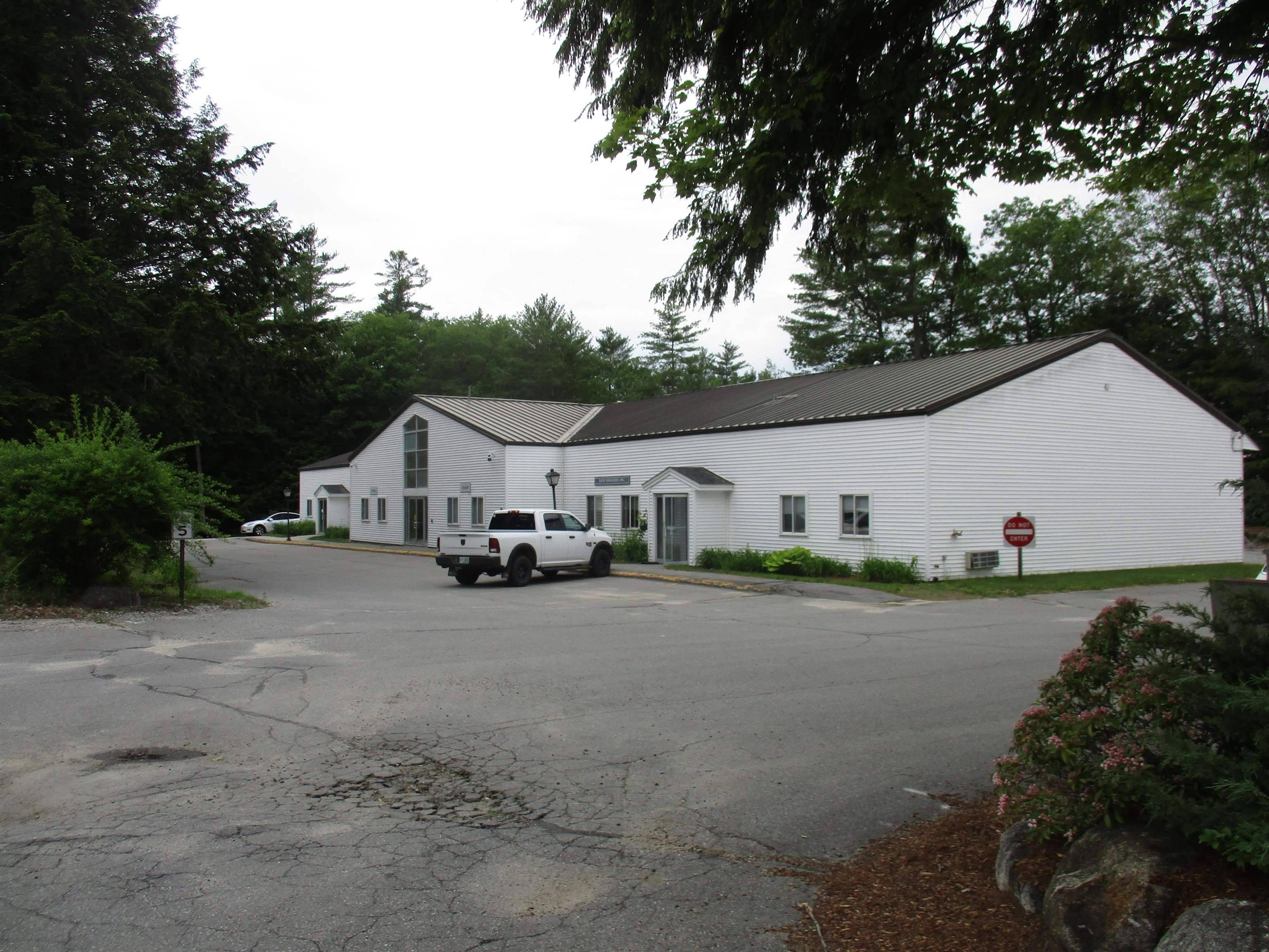 Hillsborough, NH 03244,462 West Main ST #1
