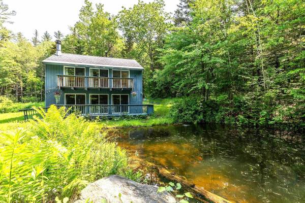 75 Forest Mountain RD, Peru, VT 05152