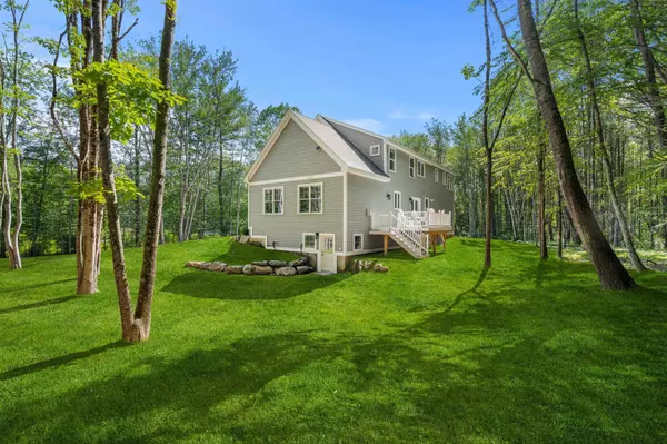 North Hampton, NH 03862,131 Exeter RD