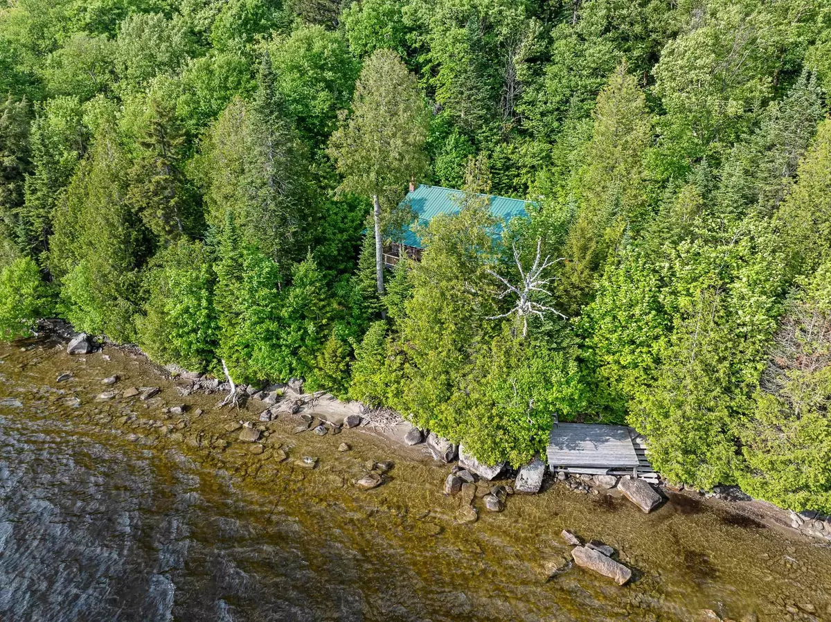 Averill, VT 05903,1048 Cottage RD