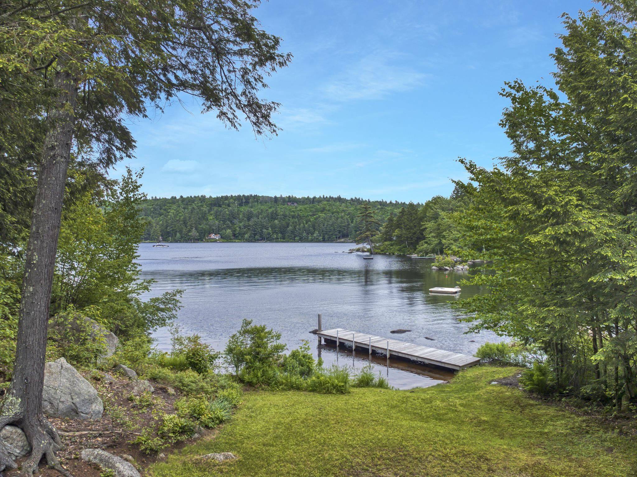 2261 Valley RD, Stoddard, NH 03464