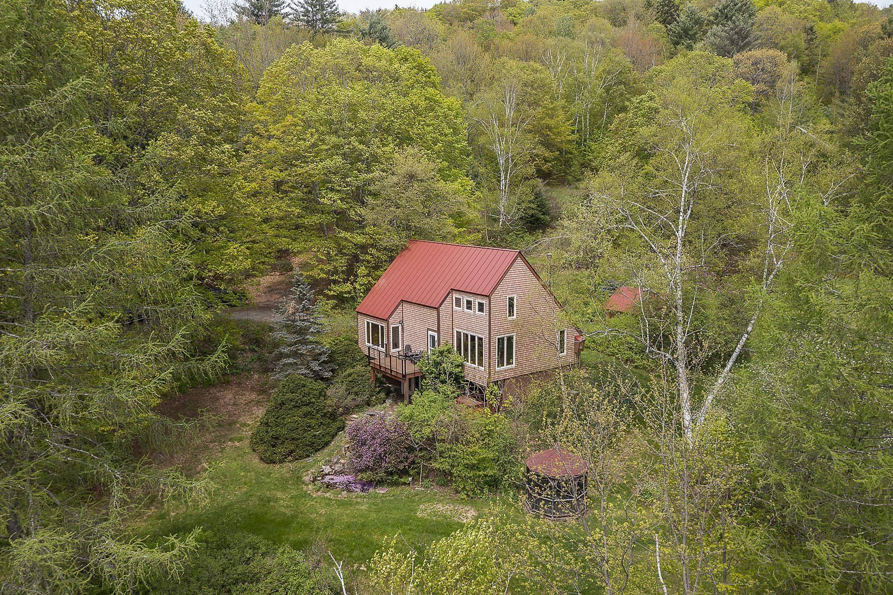 3361 County RD, Windsor, VT 05089