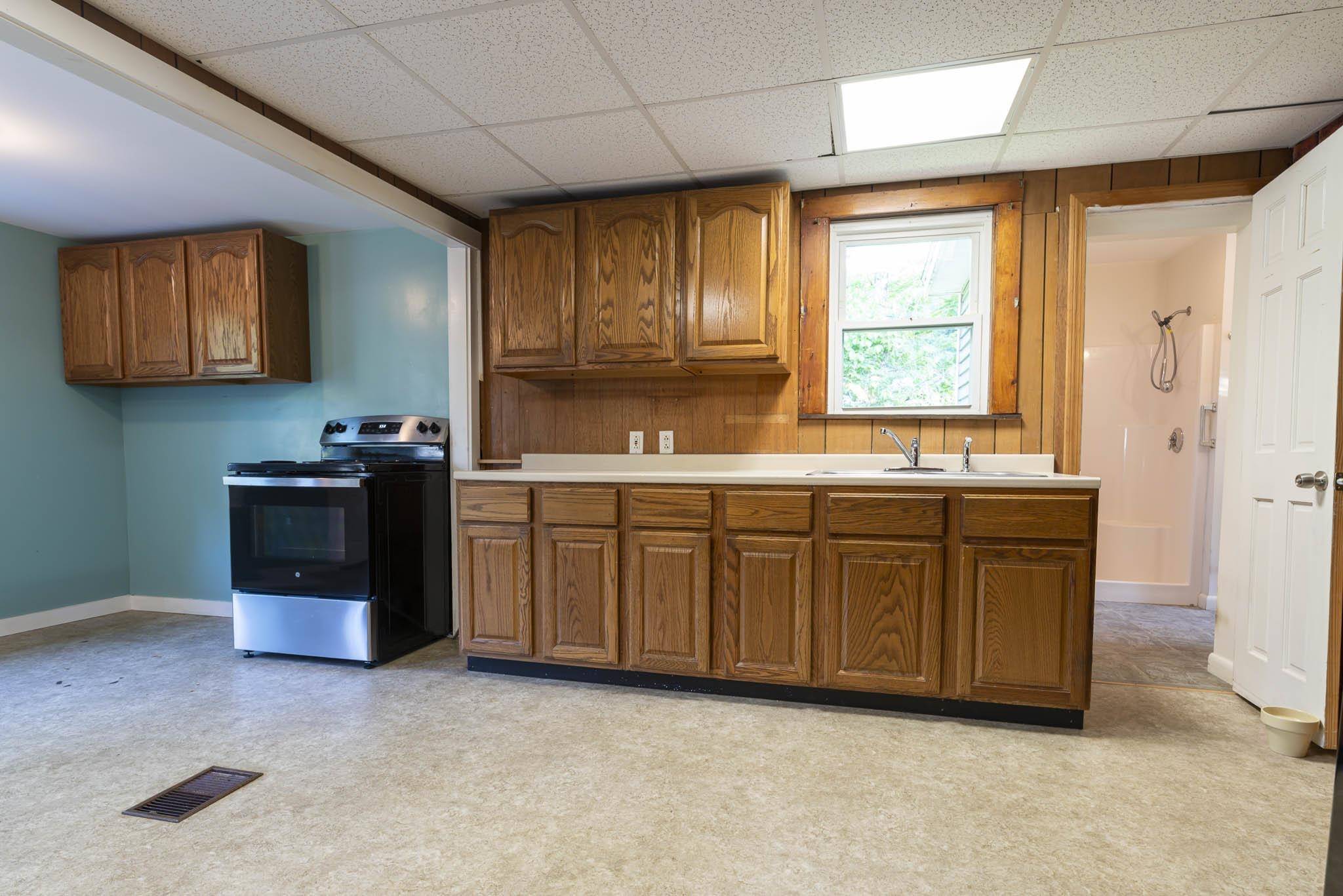 Marlborough, NH 03455,7 Sawyer LN
