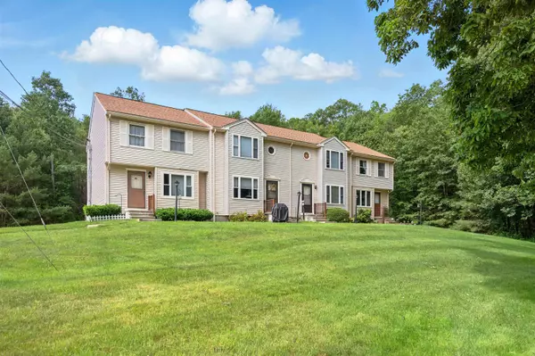 68 Forrest ST #8C, Plaistow, NH 03865
