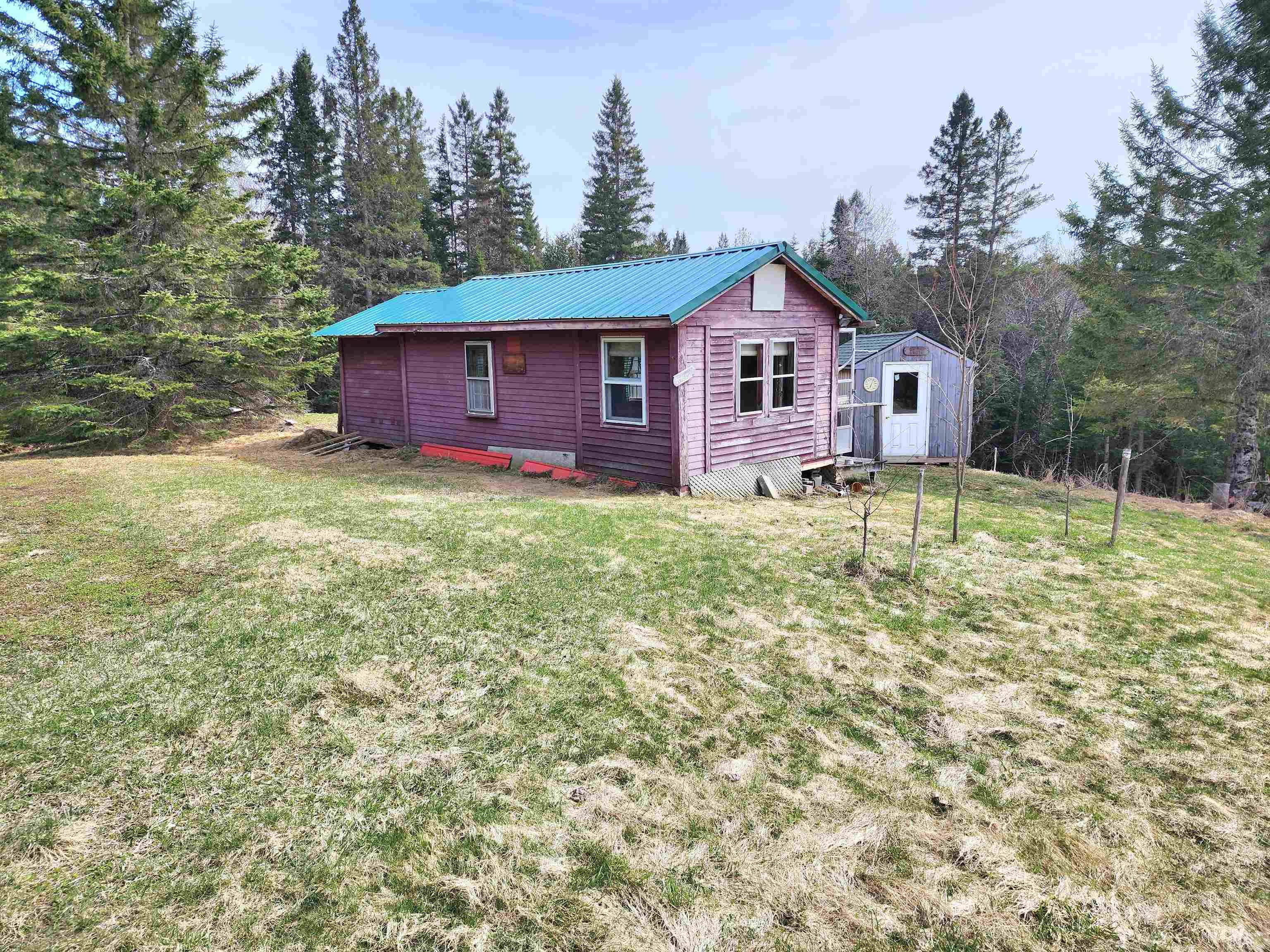 120 Abbott RD, Stewartstown, NH 03576