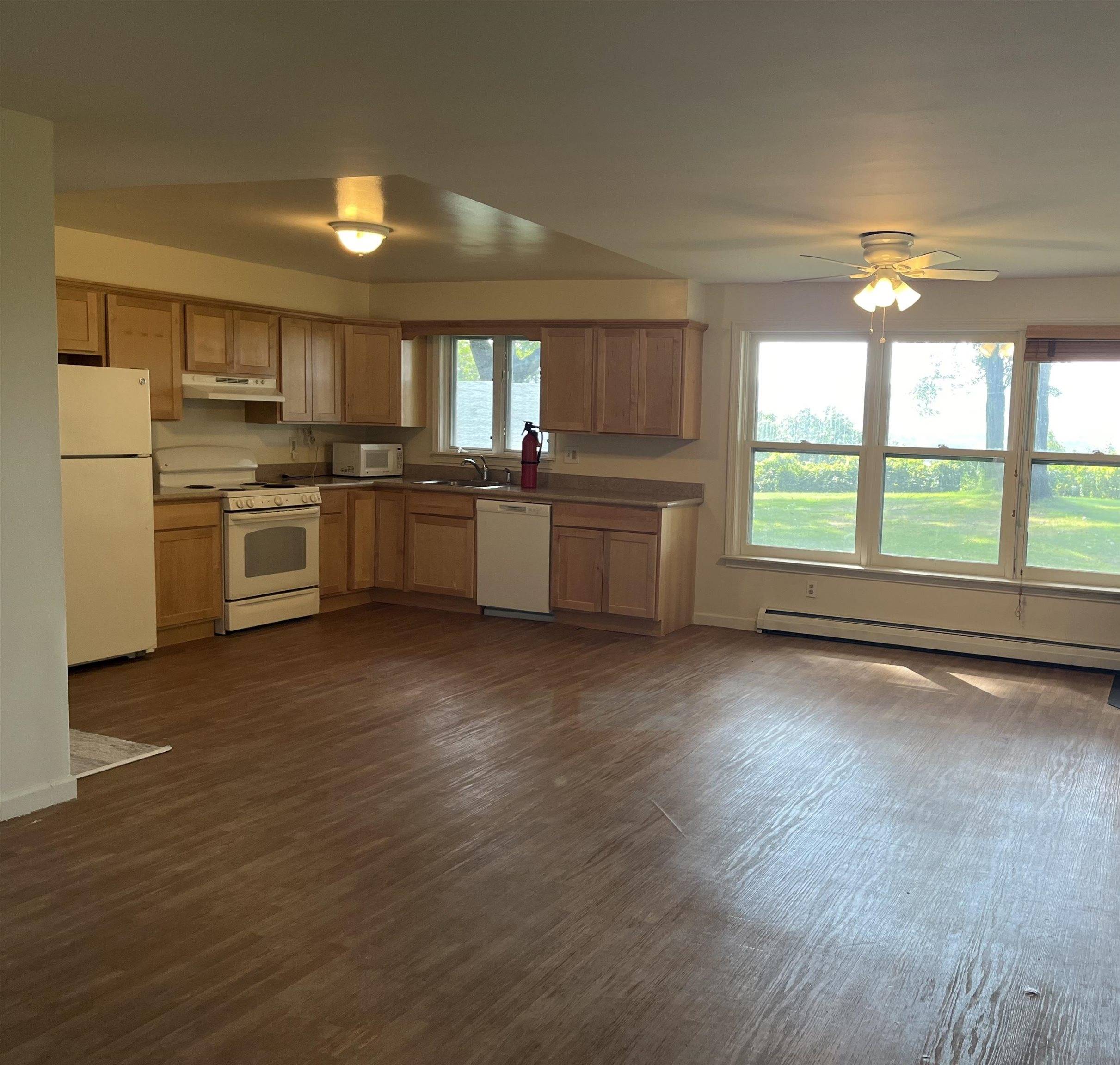 Hinsdale, NH 05301,89 Butler AVE #2
