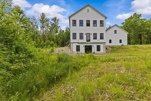 Underhill, VT 05489,27 Hidden View RD