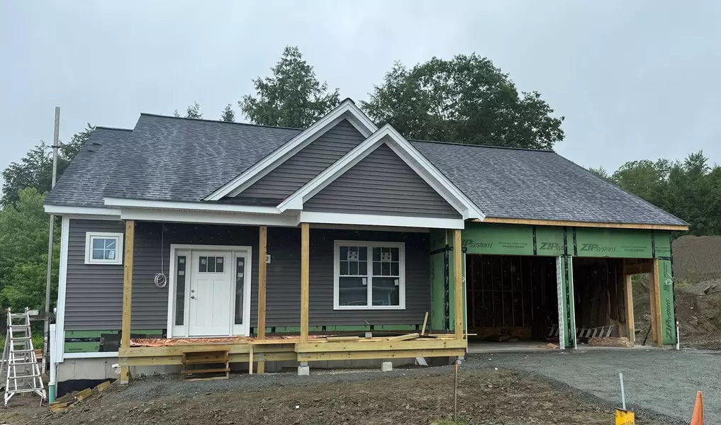 9 Rock Ridge BLVD, Lebanon, NH 03784
