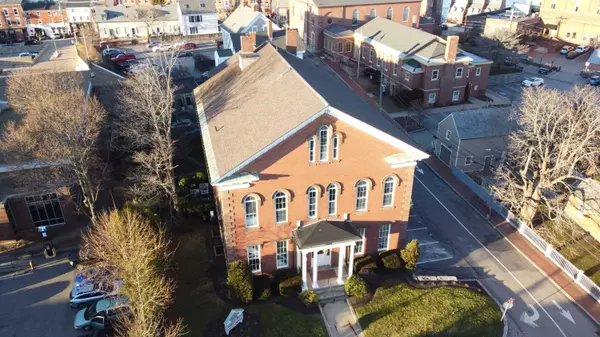 Portsmouth, NH 03801,126 Daniel ST #110