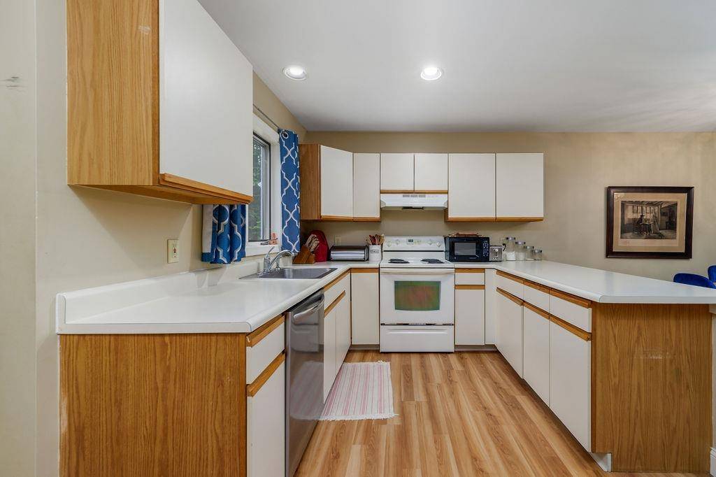 Ashland, NH 03217,36 Circle DR ##3