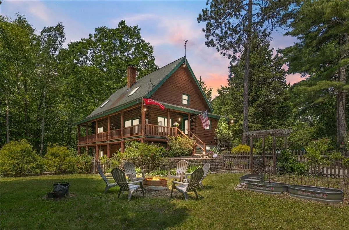 Ossipee, NH 03814,59 Ossipee Mountain RD