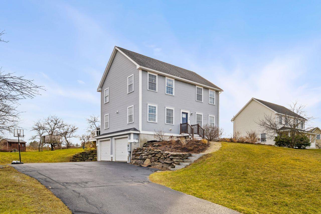 34 Orchard Hill RD, Epping, NH 03042