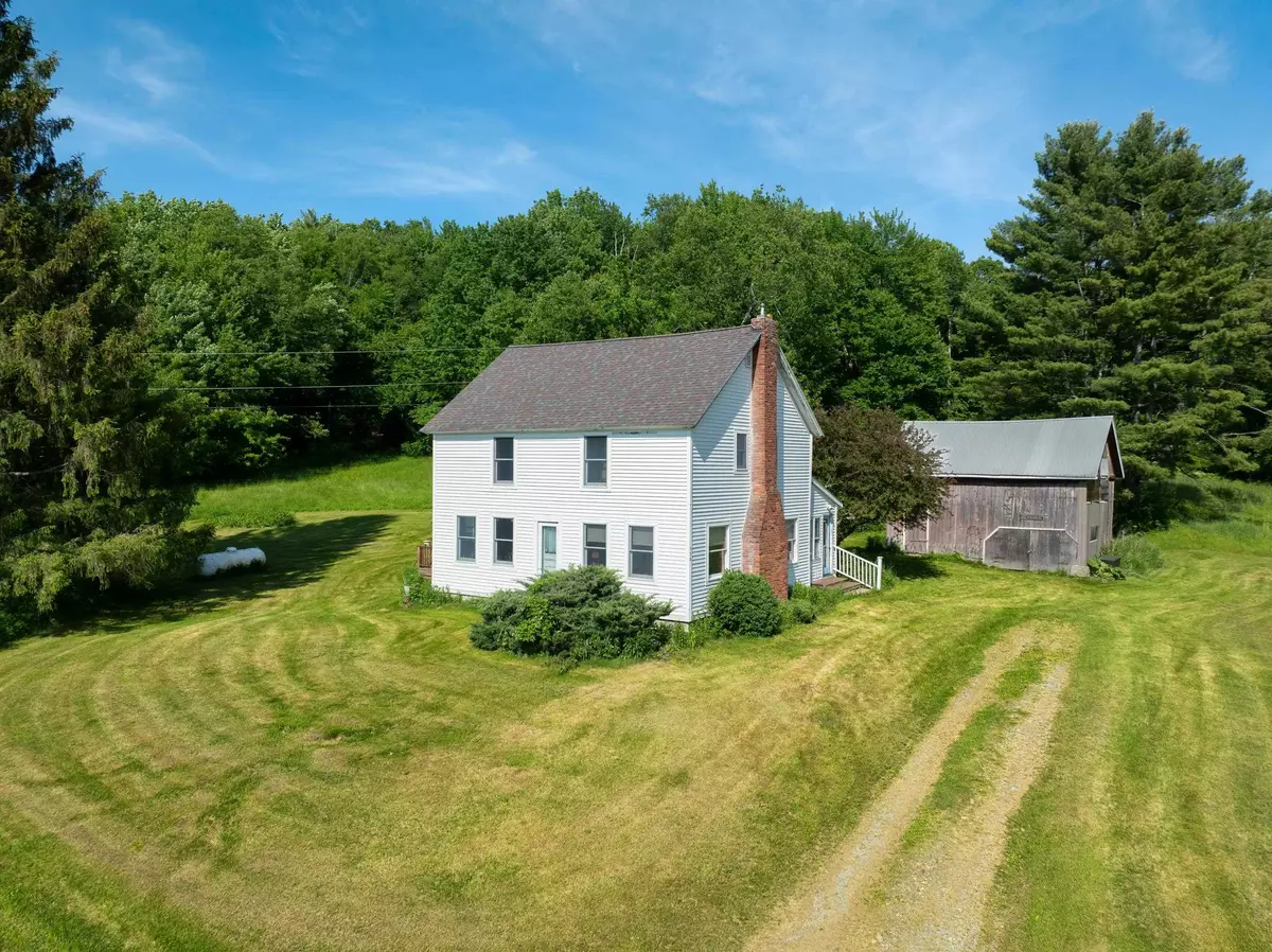 Pownal, VT 05261,556 Mann Hill RD