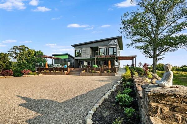 398 Scofield Mountain RD, Winchester, NH 03470