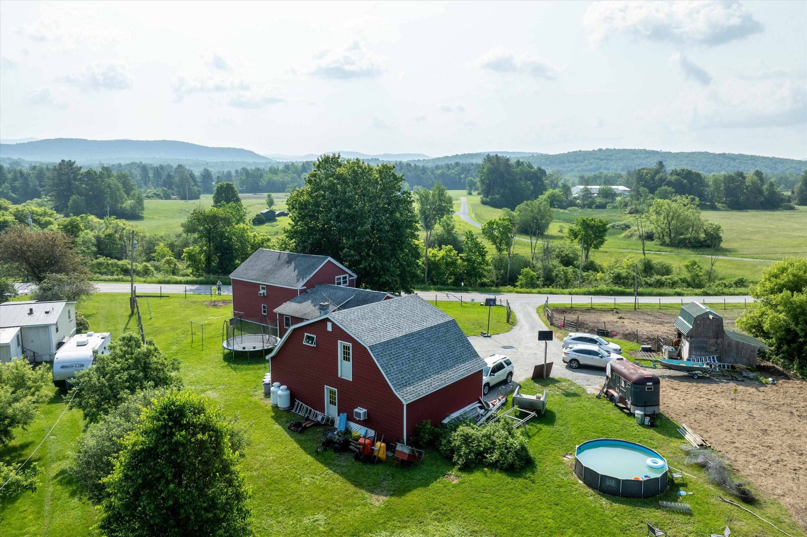 Poultney, VT 05764,817 York Street EXT