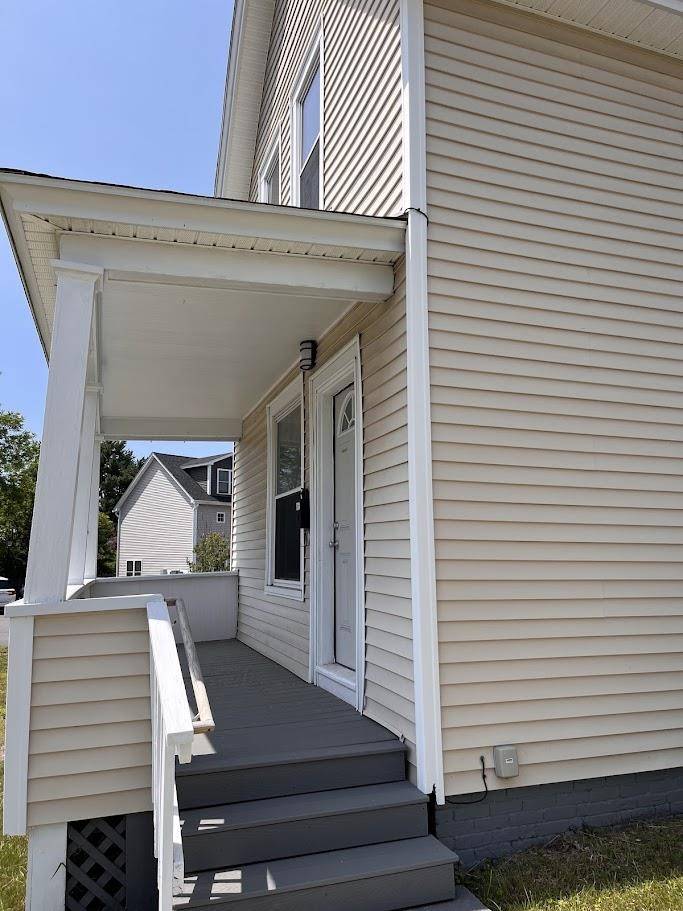Manchester, NH 03103,408 Porter ST