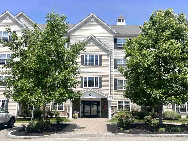 61 Acadia LN #309, Exeter, NH 03833