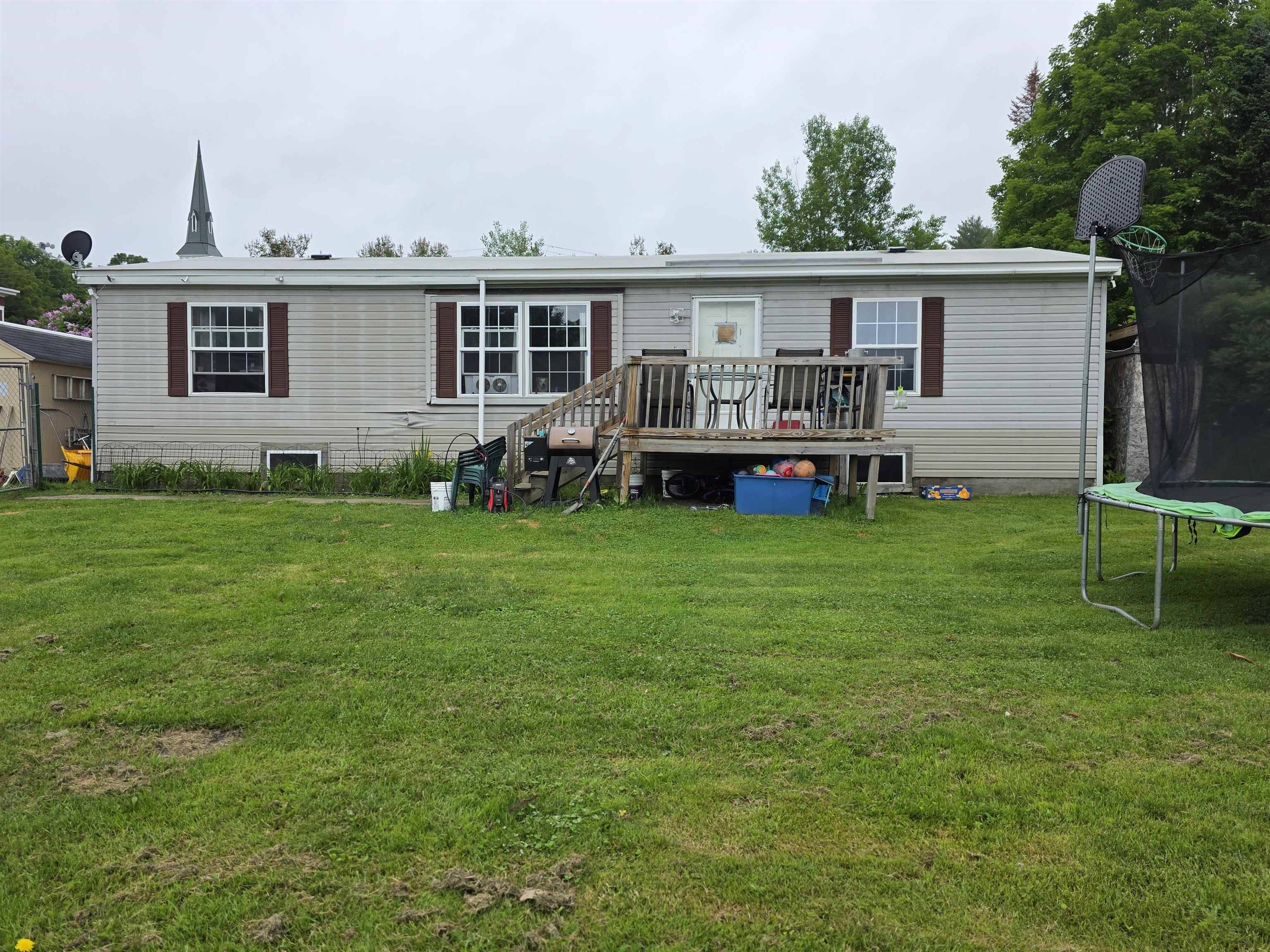 37 Beckett ST, Williamstown, VT 05679