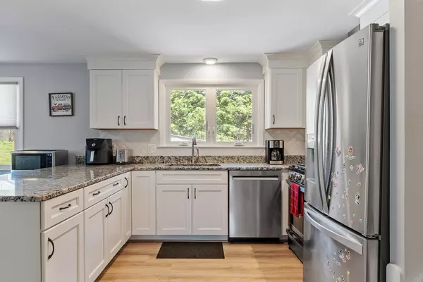 Hudson, NH 03051,1 Hemlock ST